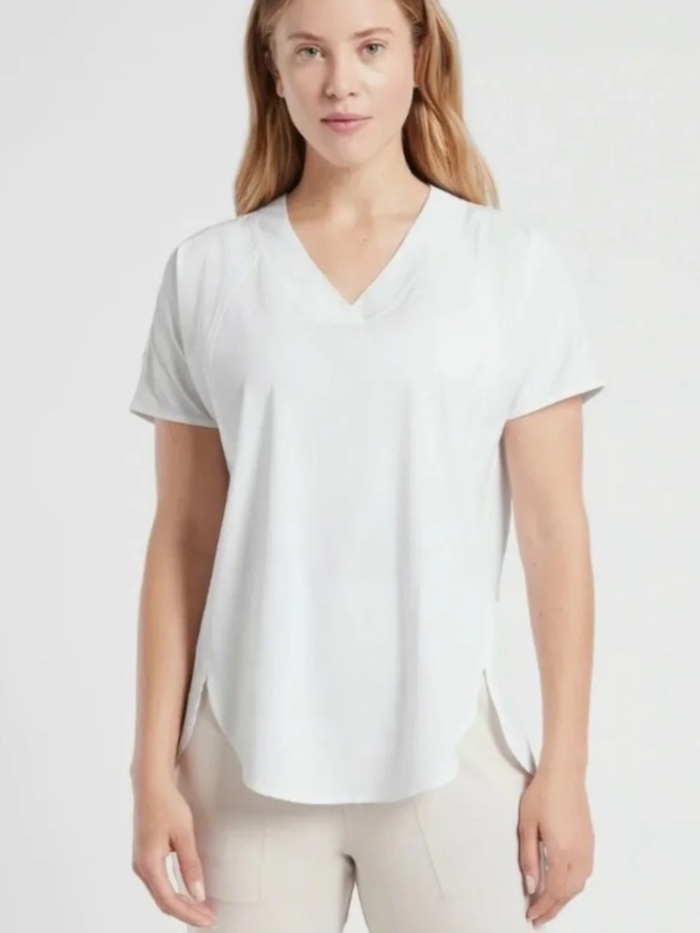 Athleta Zephyr V-Neck Tee Top // White #980636